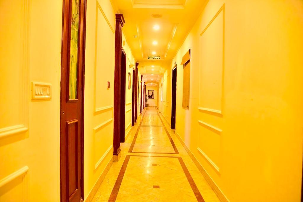โรงแรม เซปาล บาทินดา ภายนอก รูปภาพ
